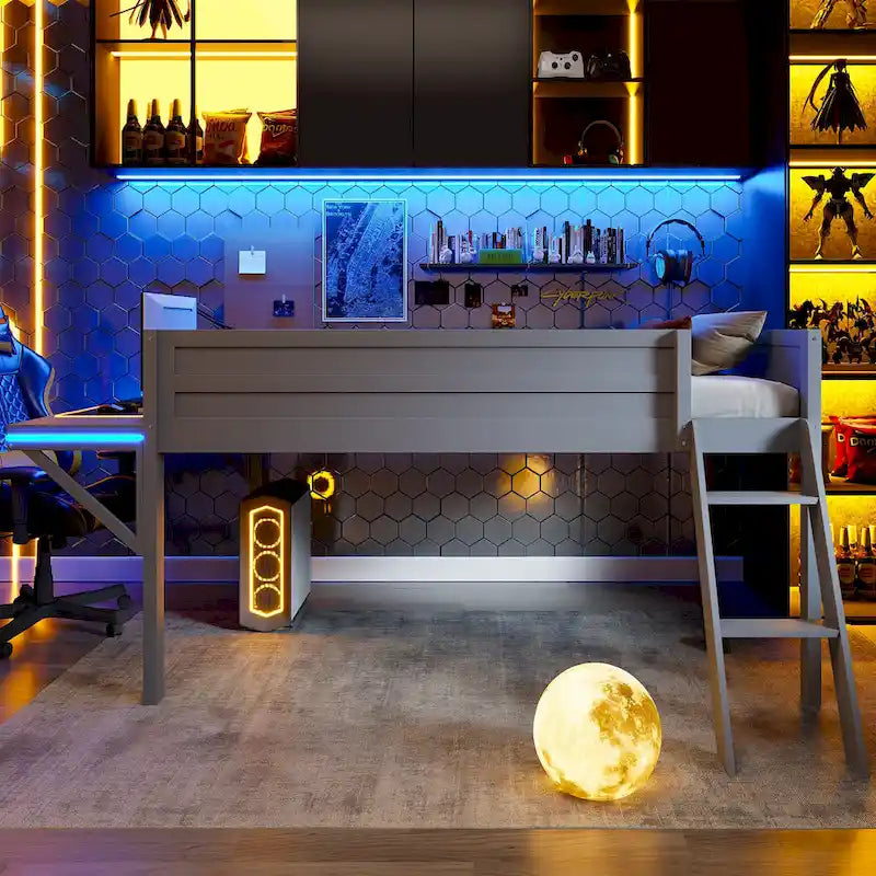 Niedriges Etagenbett mit integriertem Schreibtisch und LED-Beleuchtung, Gaming-Bettgestell aus Holz mit abgewinkelter Leiter für Kinder, Mädchen und Jungen
