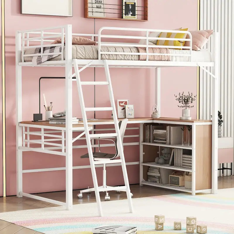Cama alta de metal con escritorio en L debajo de la cama y 3 estantes de almacenamiento, cama alta con escalera móvil