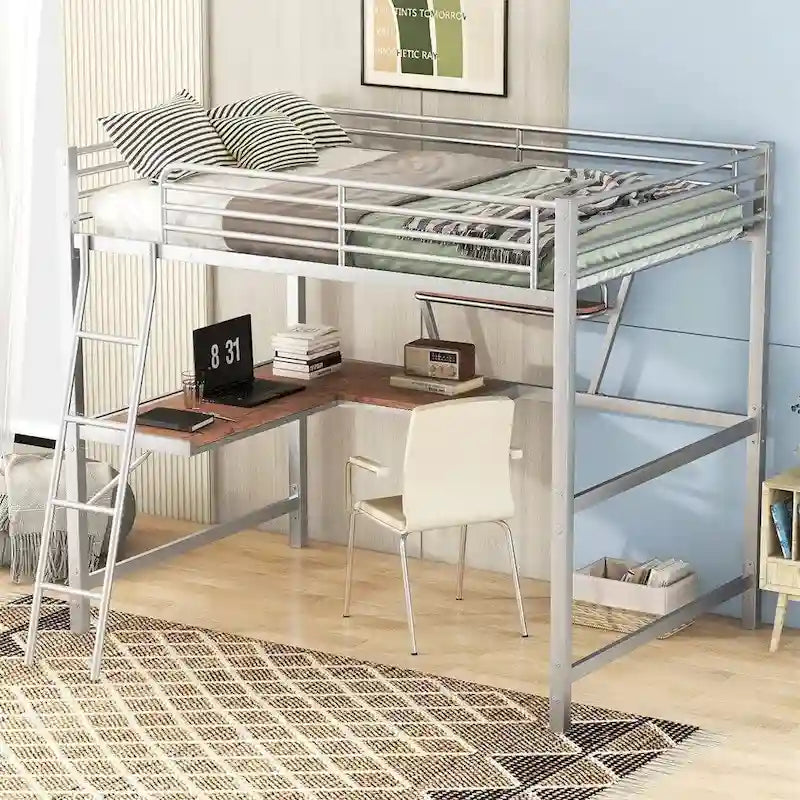 Cama alta de metal con escritorio en forma de L y estante